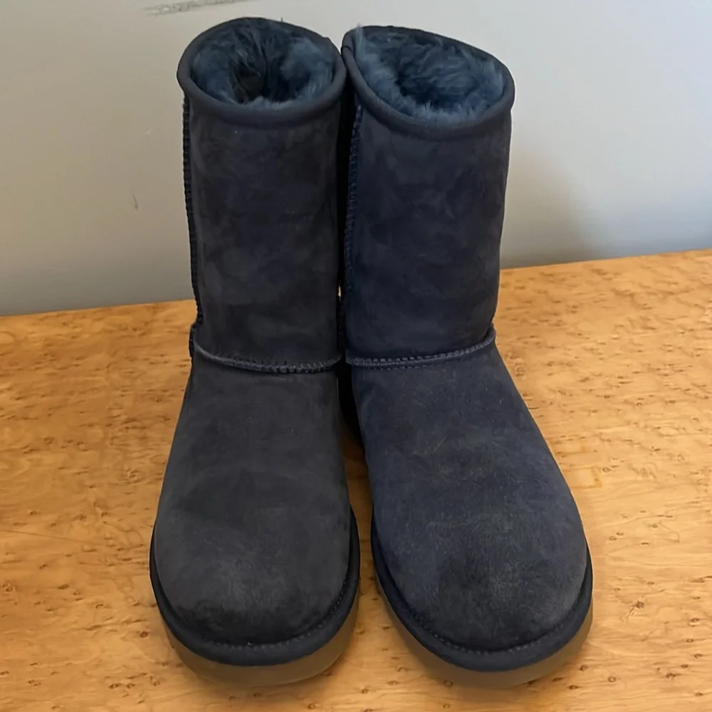 UGG undeniable comfort warmth