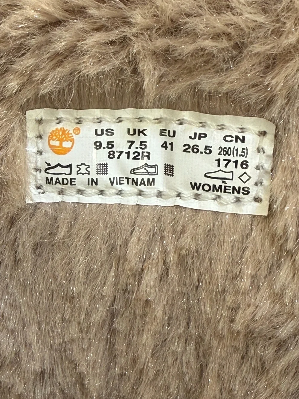 Timberland Women’s Faux Fur Insulated Waterproof Winter Boots Beige Size 9.5