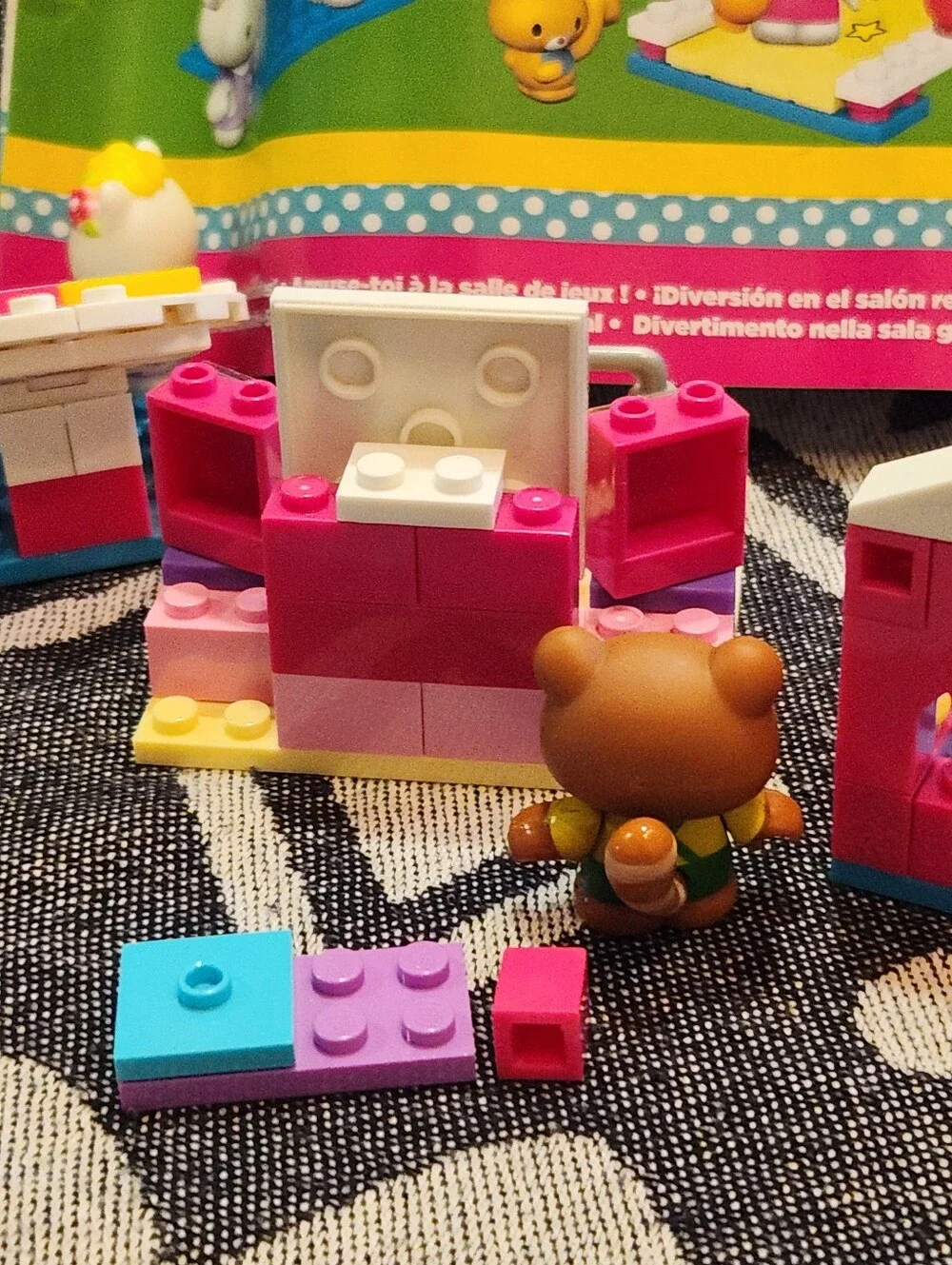 Mega Bloks hello kitty