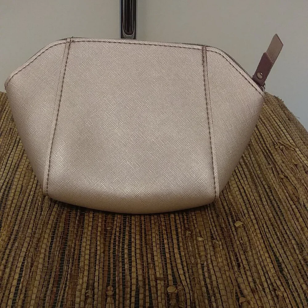 Ulta Beauty NWOT Champagne Pink Faux Leather Pouch – Makeup or Mini Carry Bag