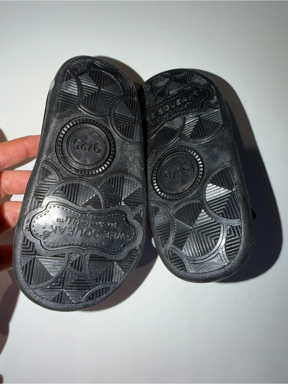 NWT Wee Squeak Black Leather Fisherman Squeaker Sandals | Toddler Size 9