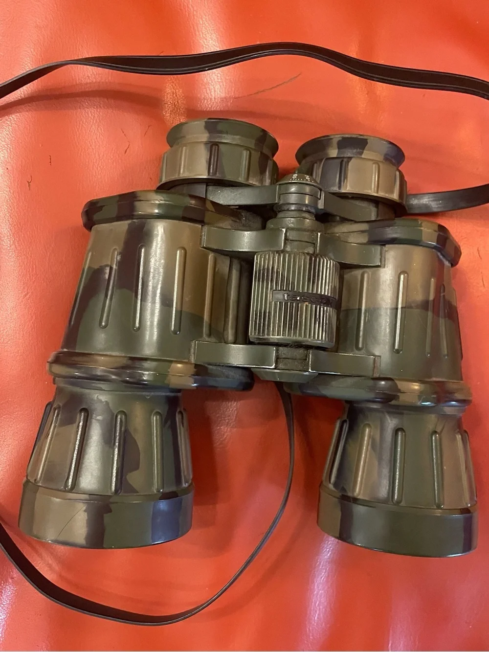 Tasco 10x50 Camouflage Binoculars. Model 223 CRZ Wide Angle