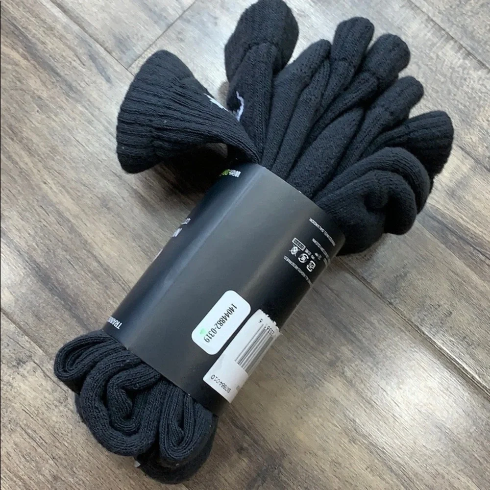 Nike pairs socks