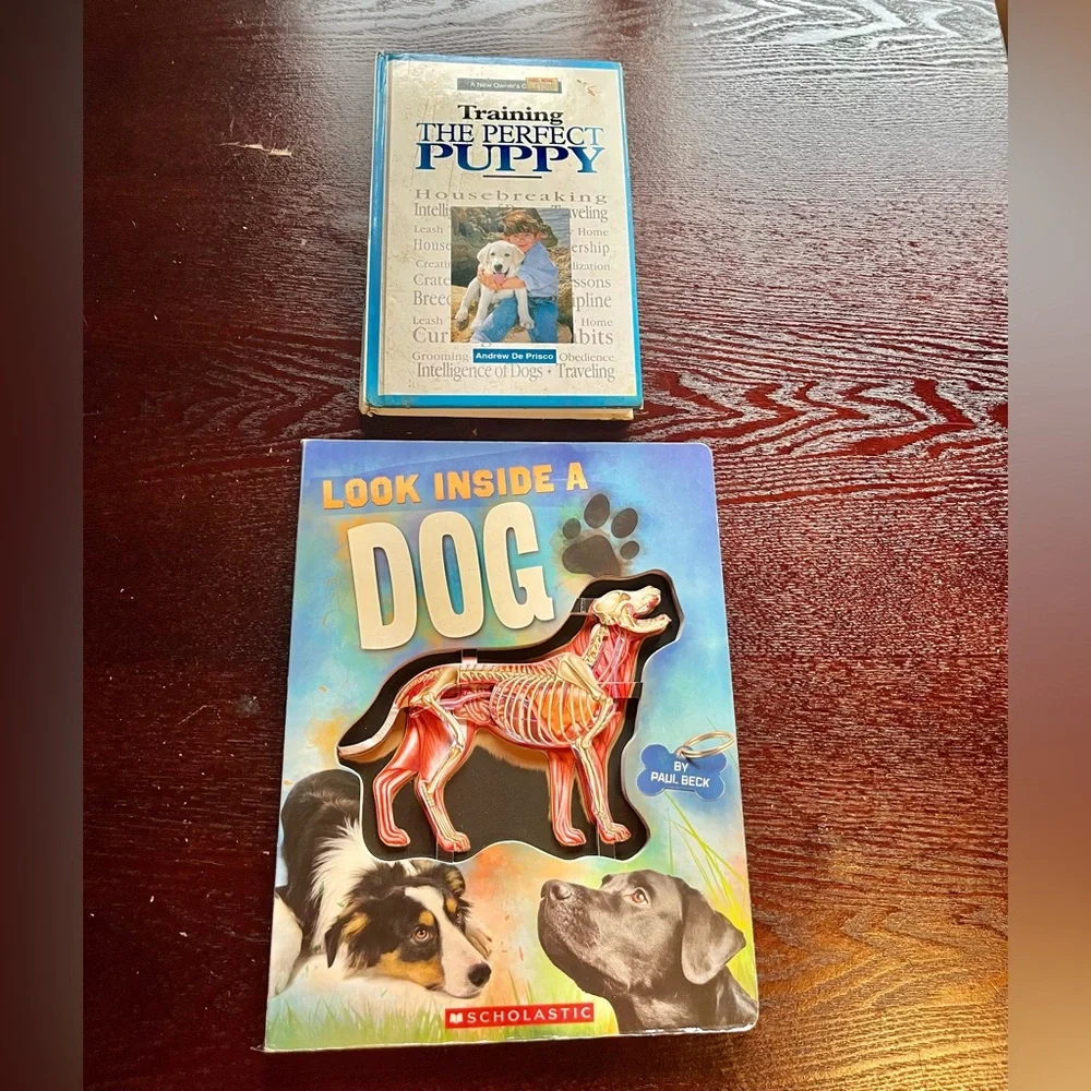 PETS BOOKS (2) - 