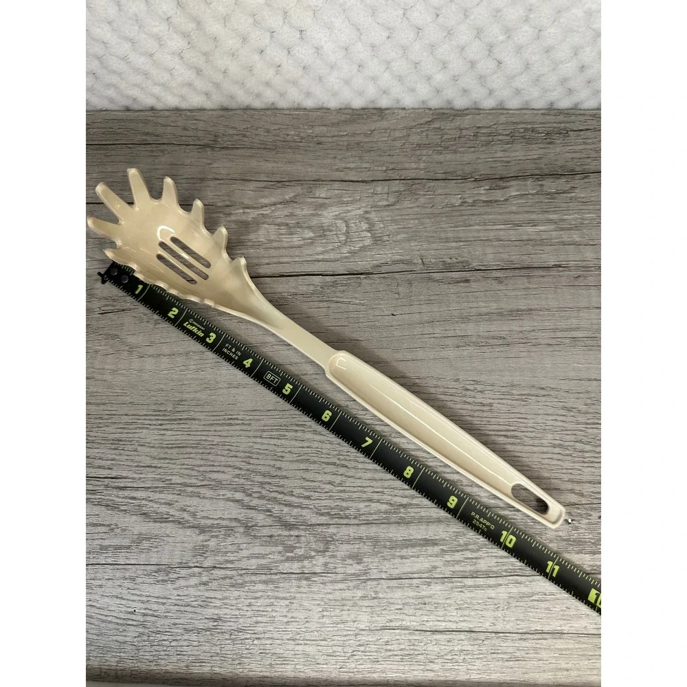Ekco vintage pasta