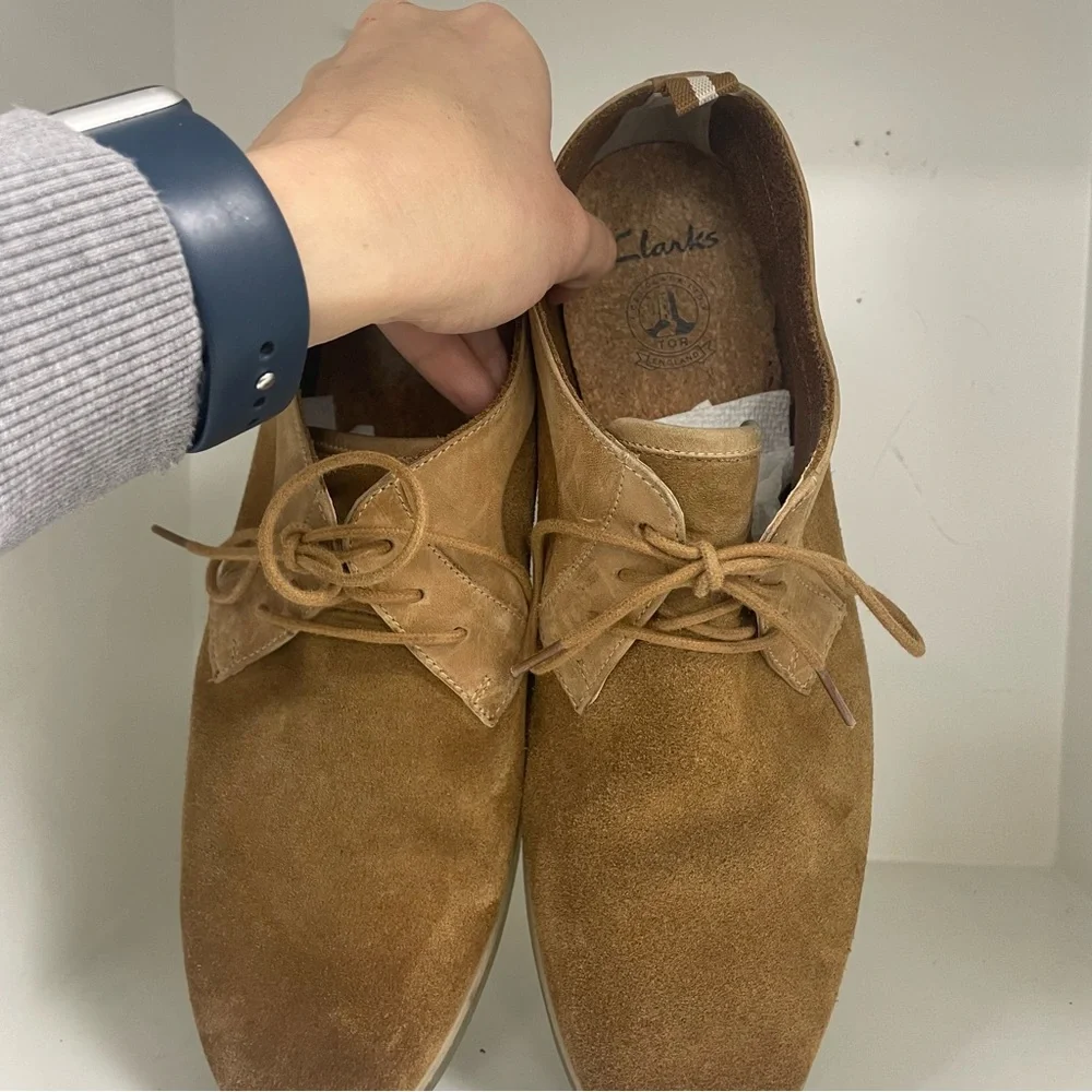 Clarks stylish chukka