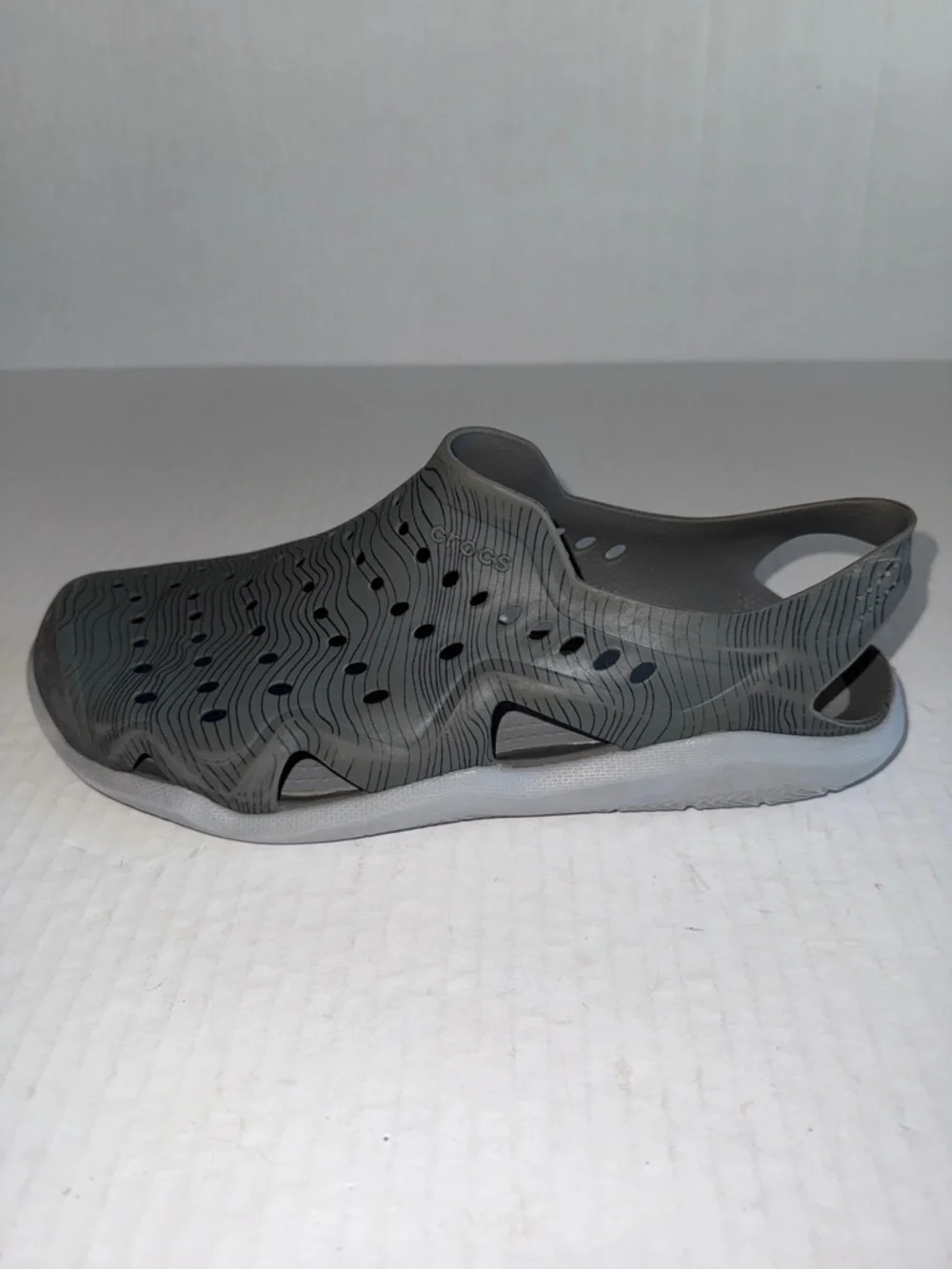 Crocs Swiftwater Graphic Wave Sandals