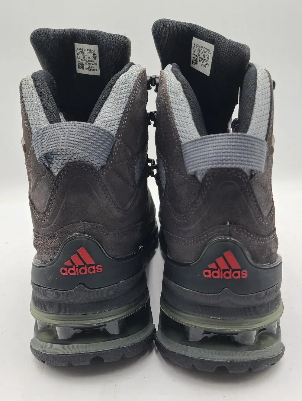 B43 Adidas Mountain Grip Gore-Tex Sport Hiking Outdoor Boots Mens 11.5