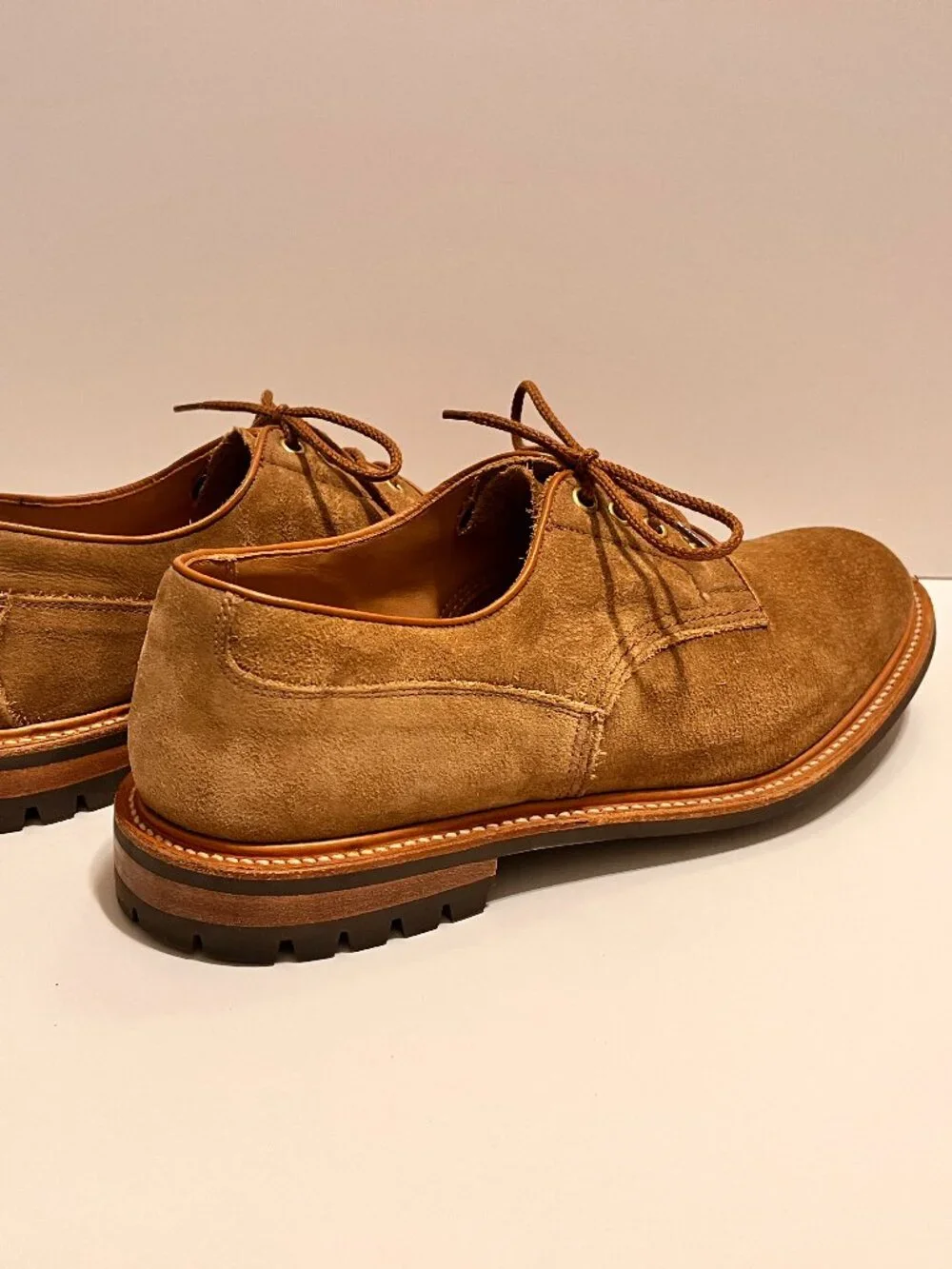 Trickers tan suede