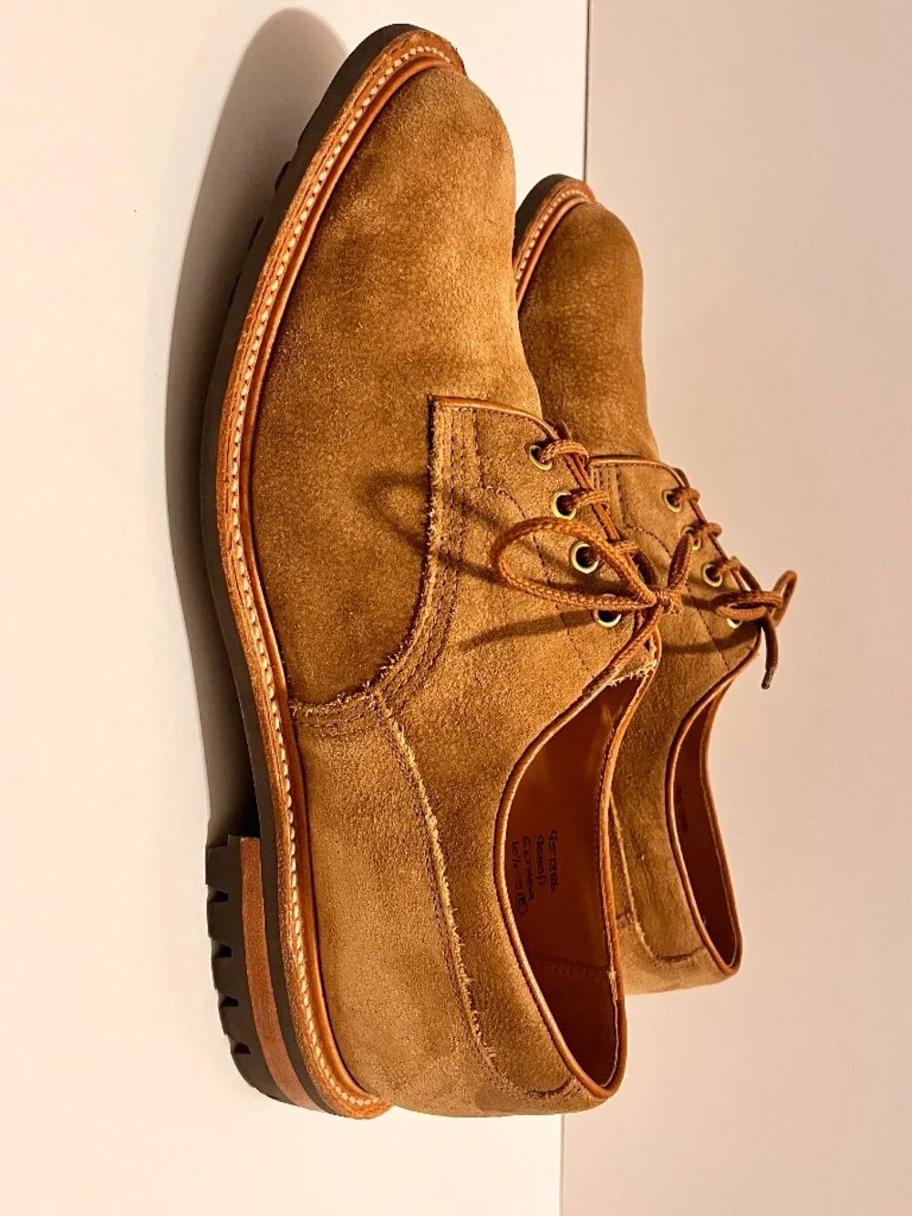 Trickers tan suede