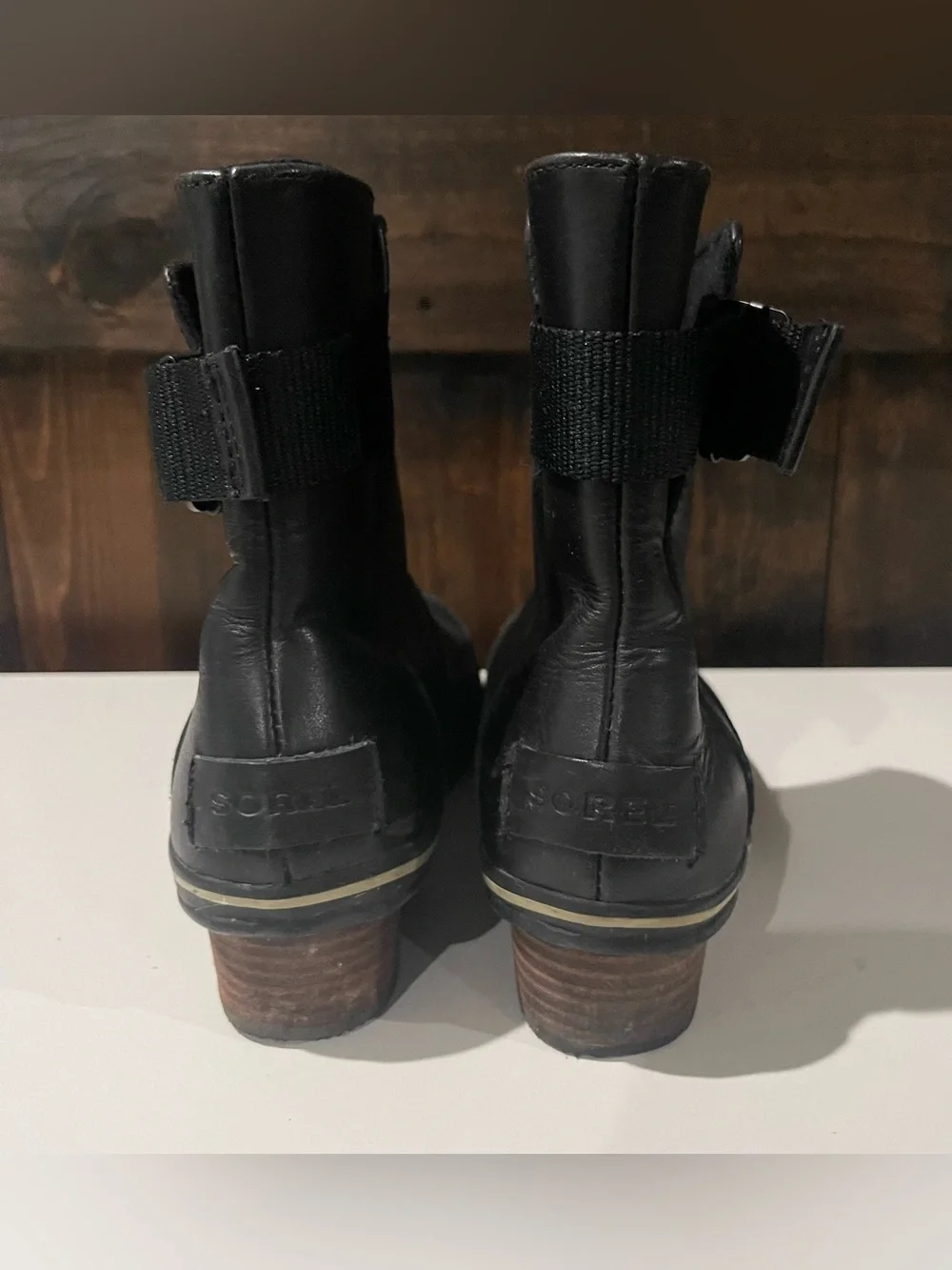 Sorel Womens 8.5 Black Slimboot‎ Leather Pull On Rain Boots Waterproof Granola