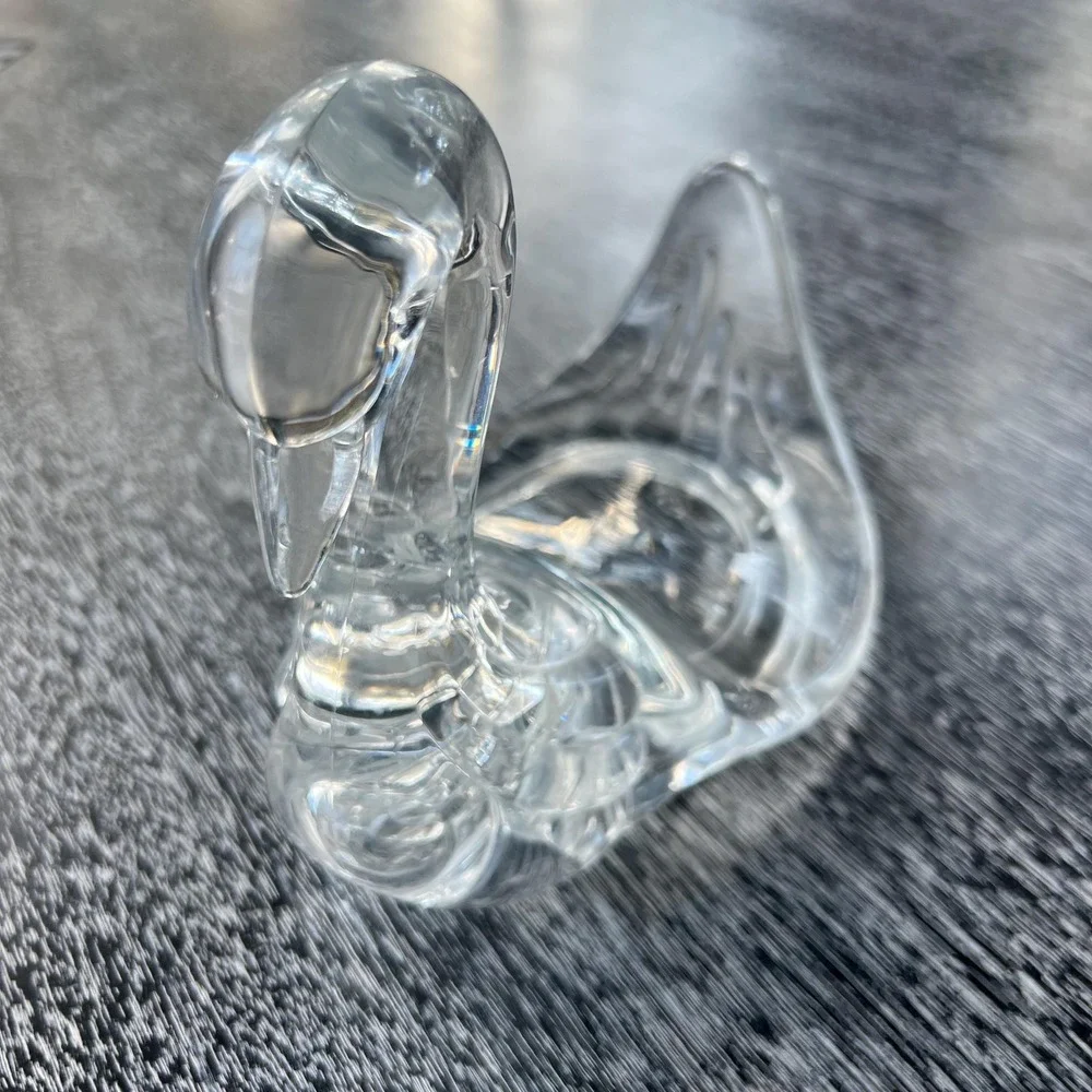 Vintage Lucite Swan Towel‎ Holder / soap dish