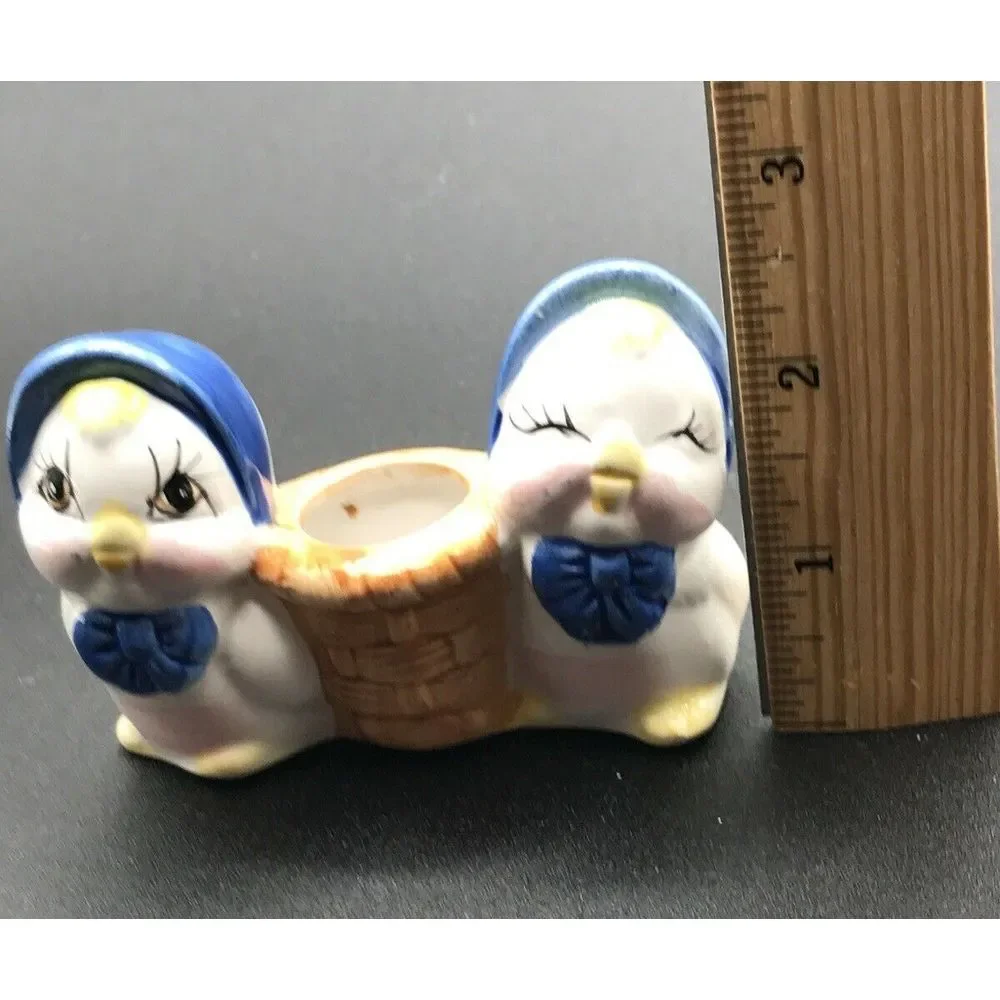 Chicks with Blue Bonnets and Basket Toothpick‎ Holder