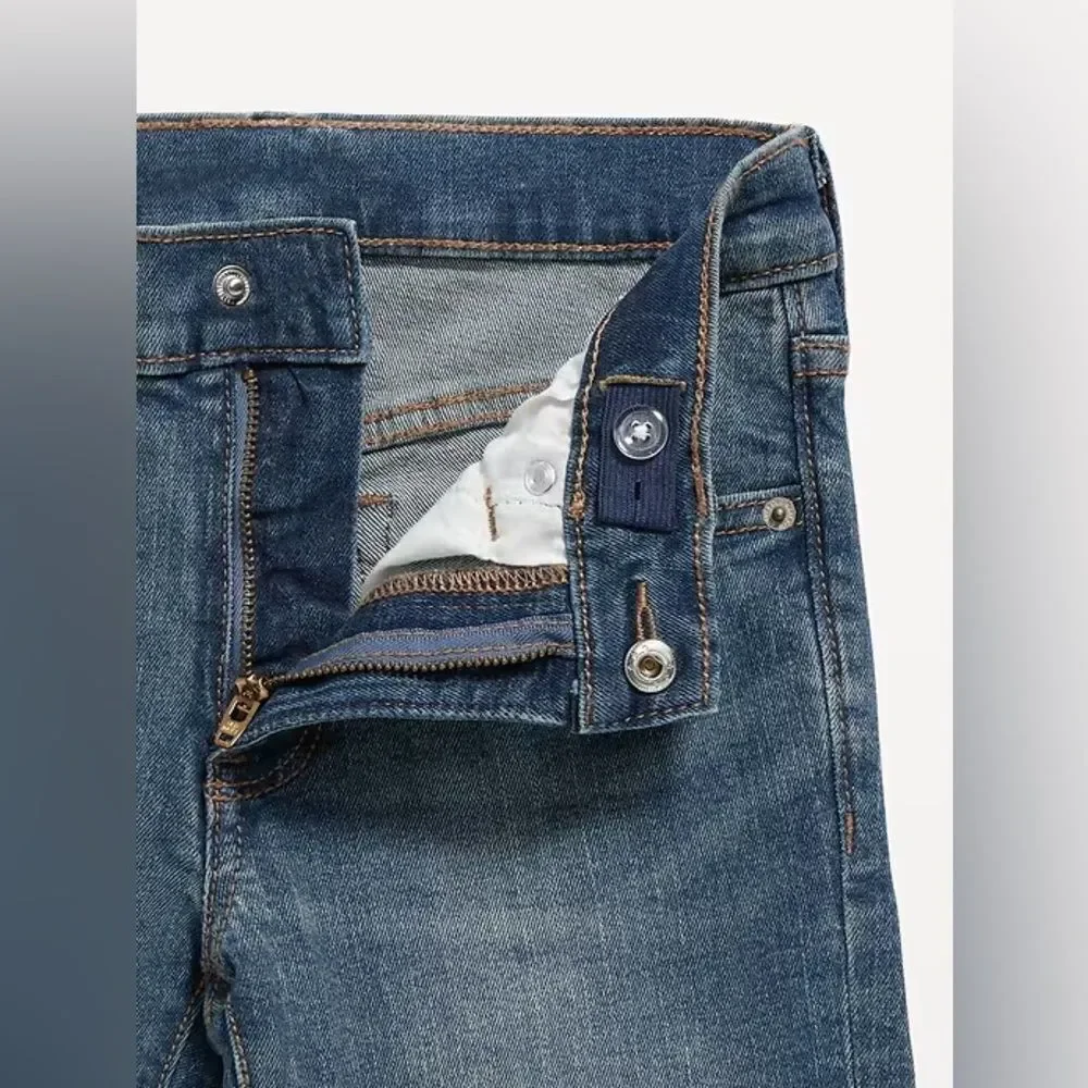 Old Navy sits low