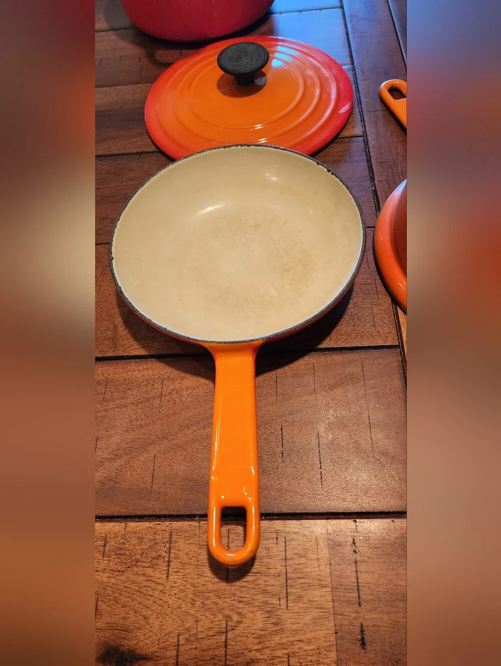 Le Creuset oven set sought