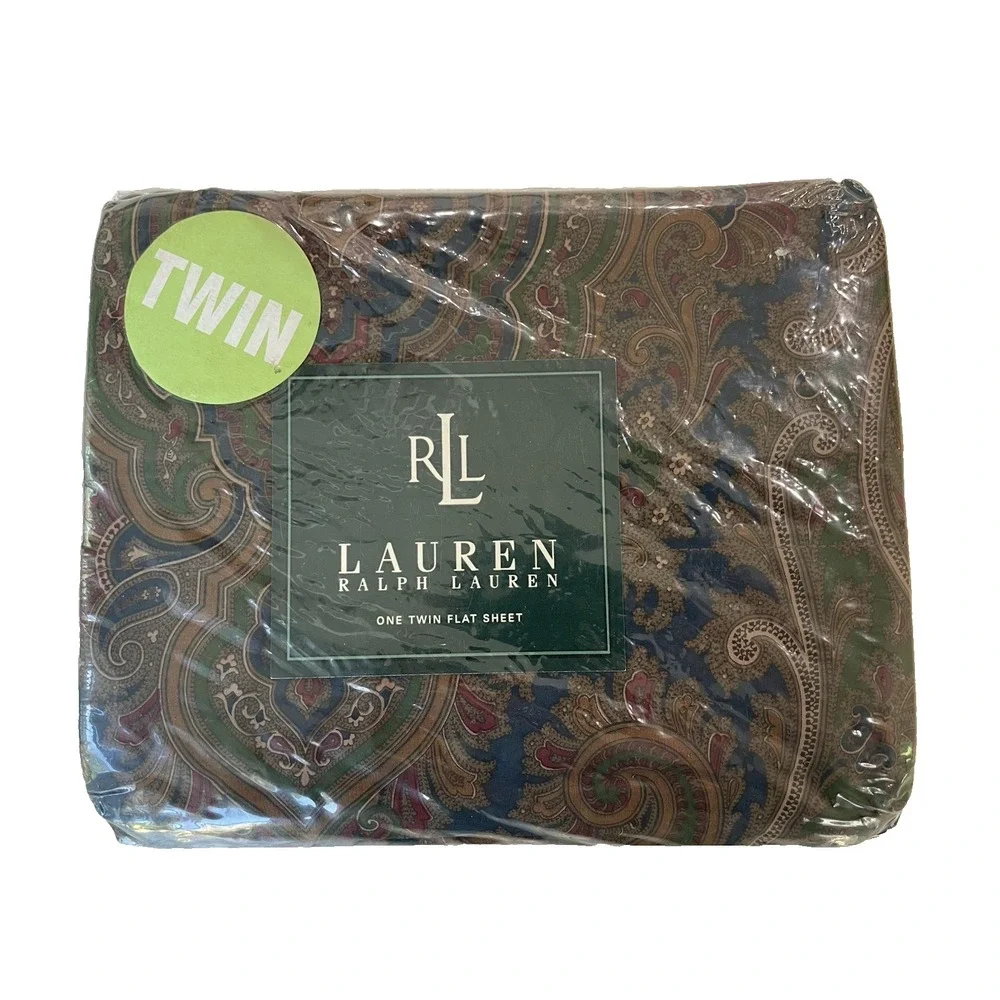 Lauren Ralph Lauren package count flat