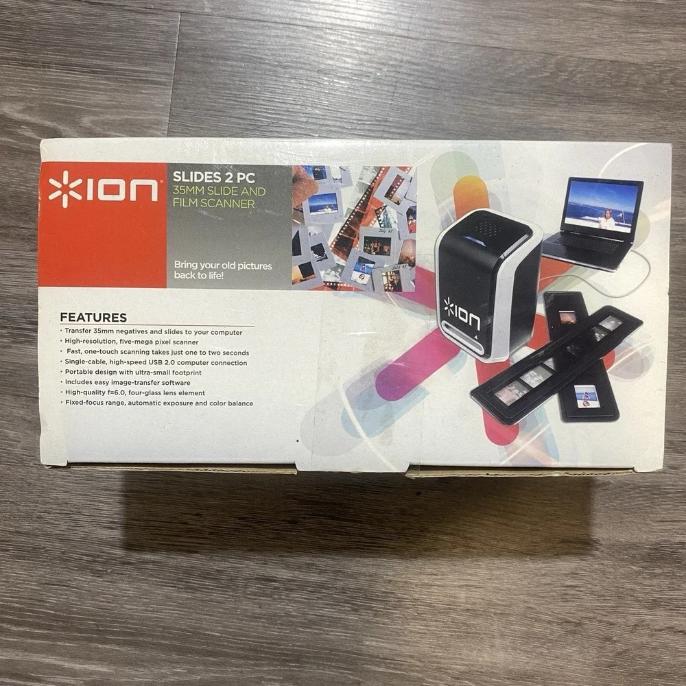 ION Slides 2 PC 35mm Slide and Film Scanner New In Box‎