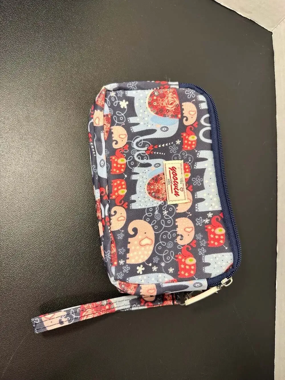 Yoowen Elephant Print Multi-Compartment Zippered Organizer Pouch