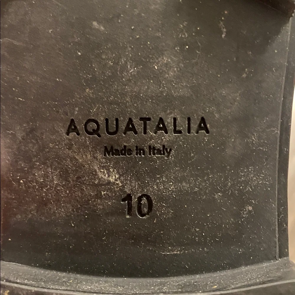 Aquatalia toe scuff guc