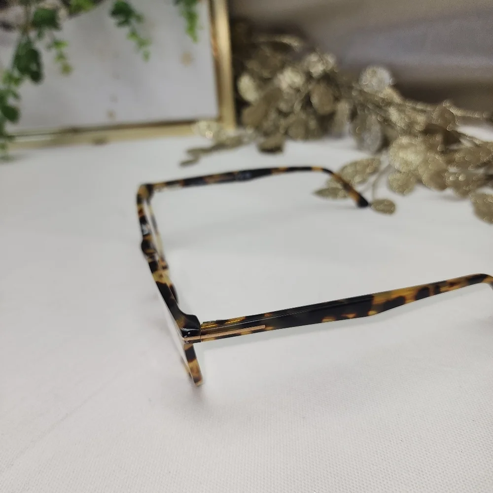 Tom Ford authentic nwot
