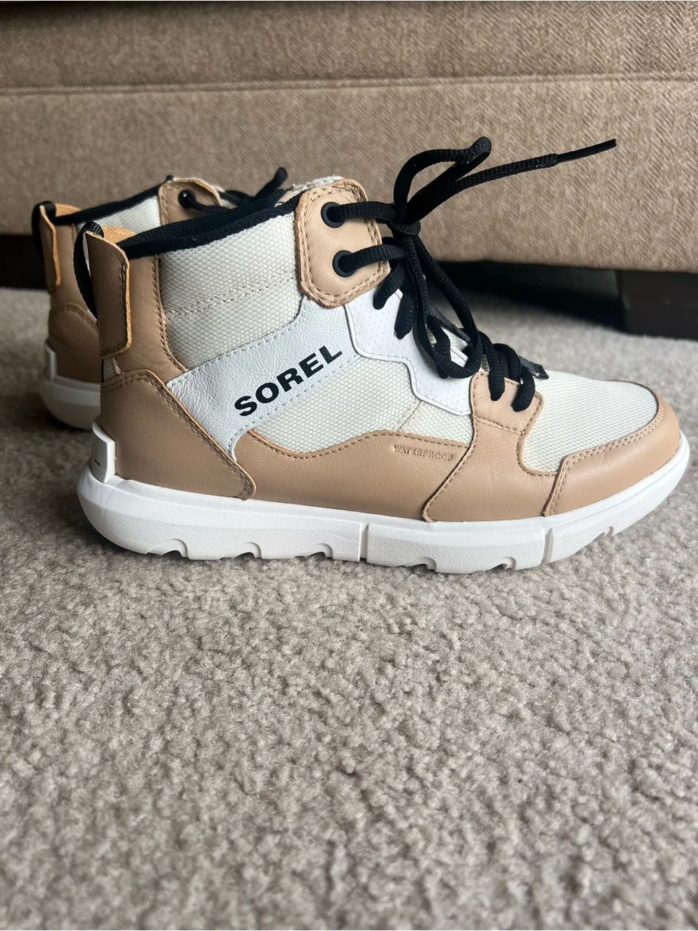 Sorel high top