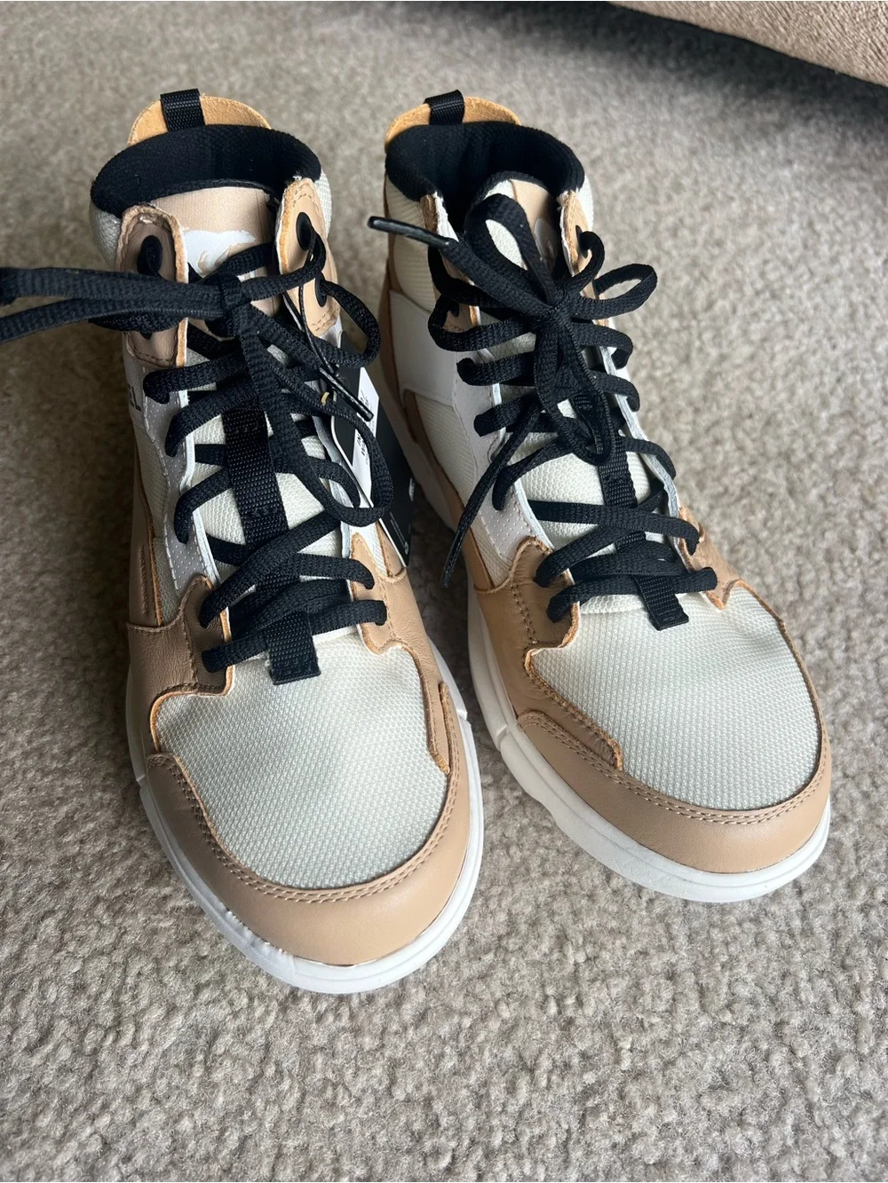Sorel high top