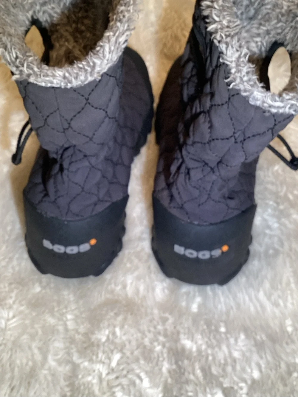 Bogs quilted ankle