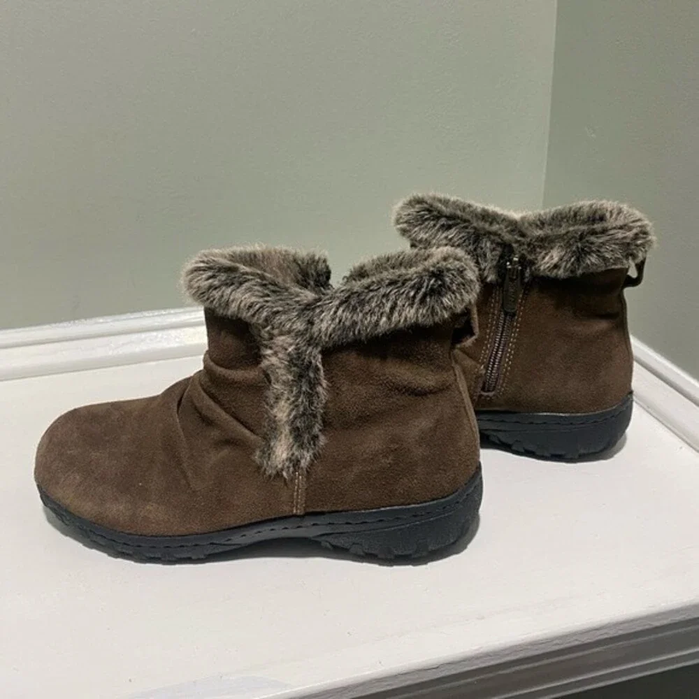 Khombu all weather boots