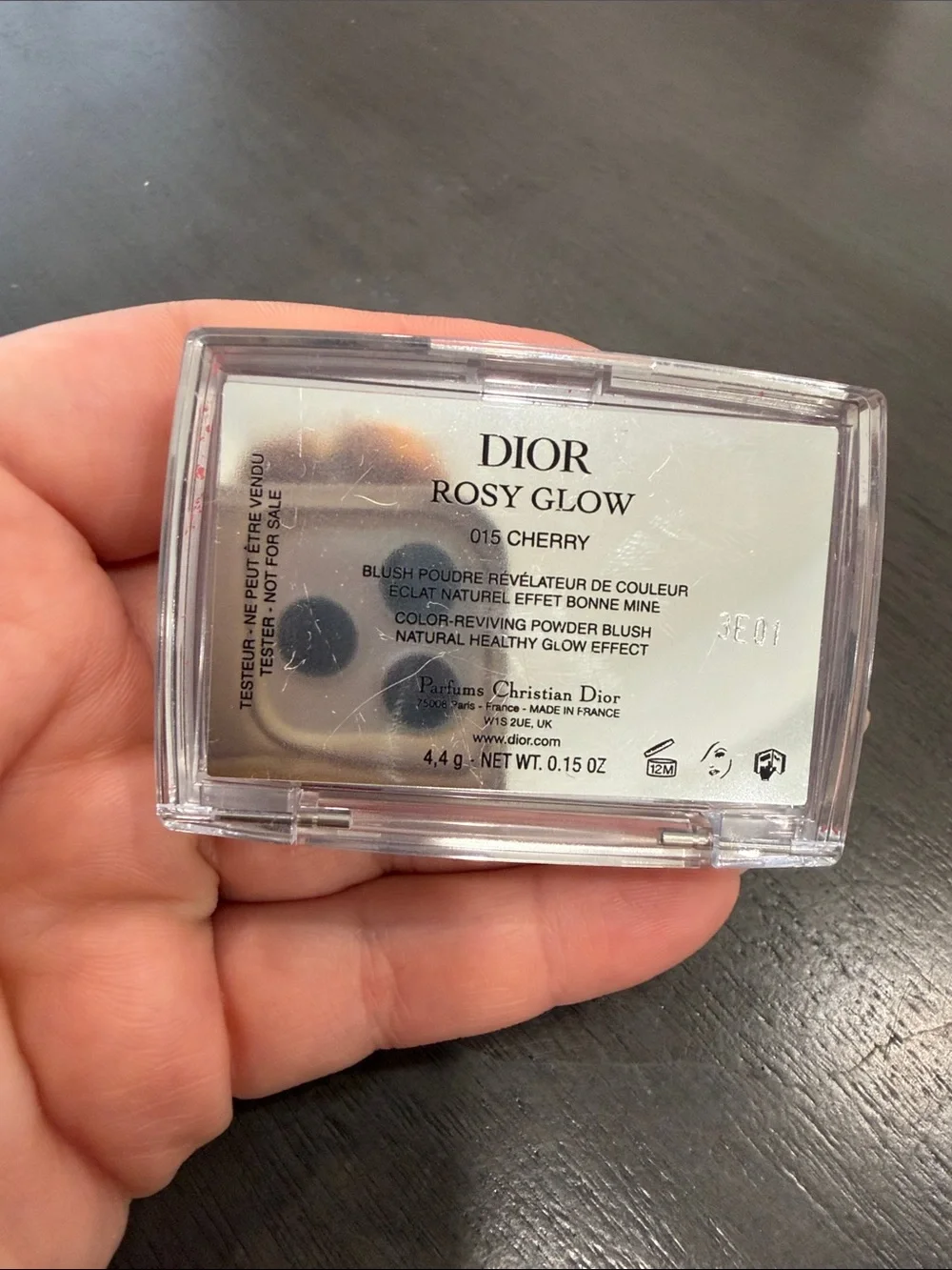 Dior chic compact