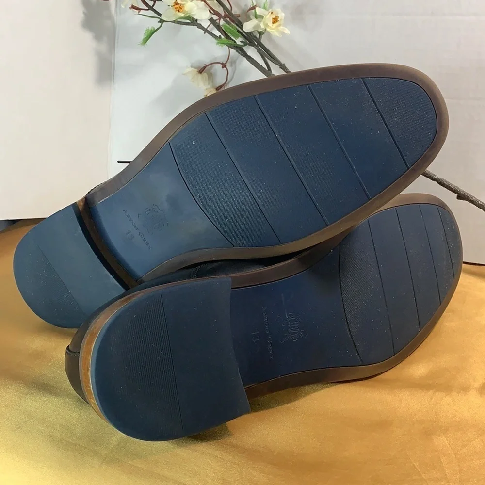 ASTON GREY COLLECTION gently used…color