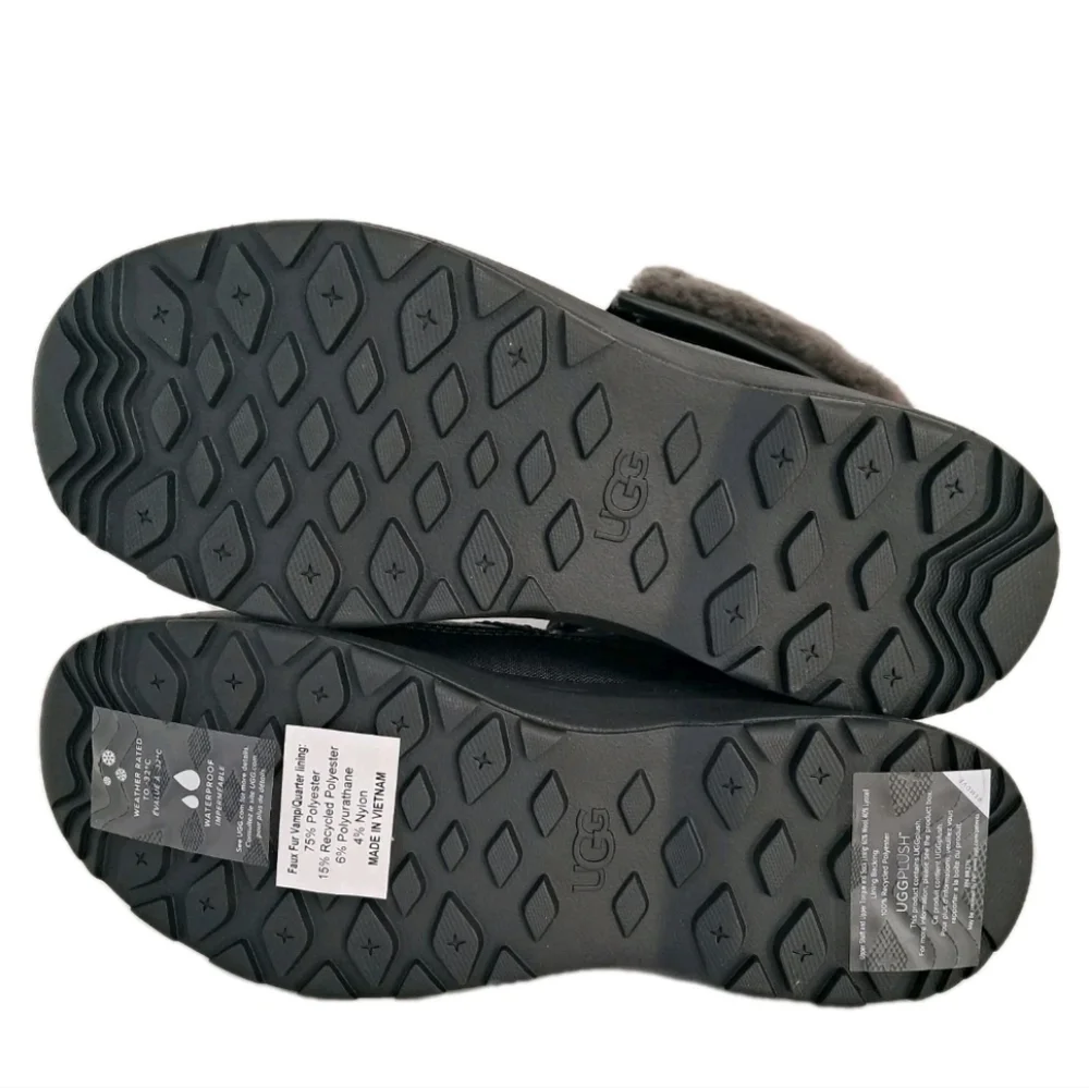 UGG zaylee leather