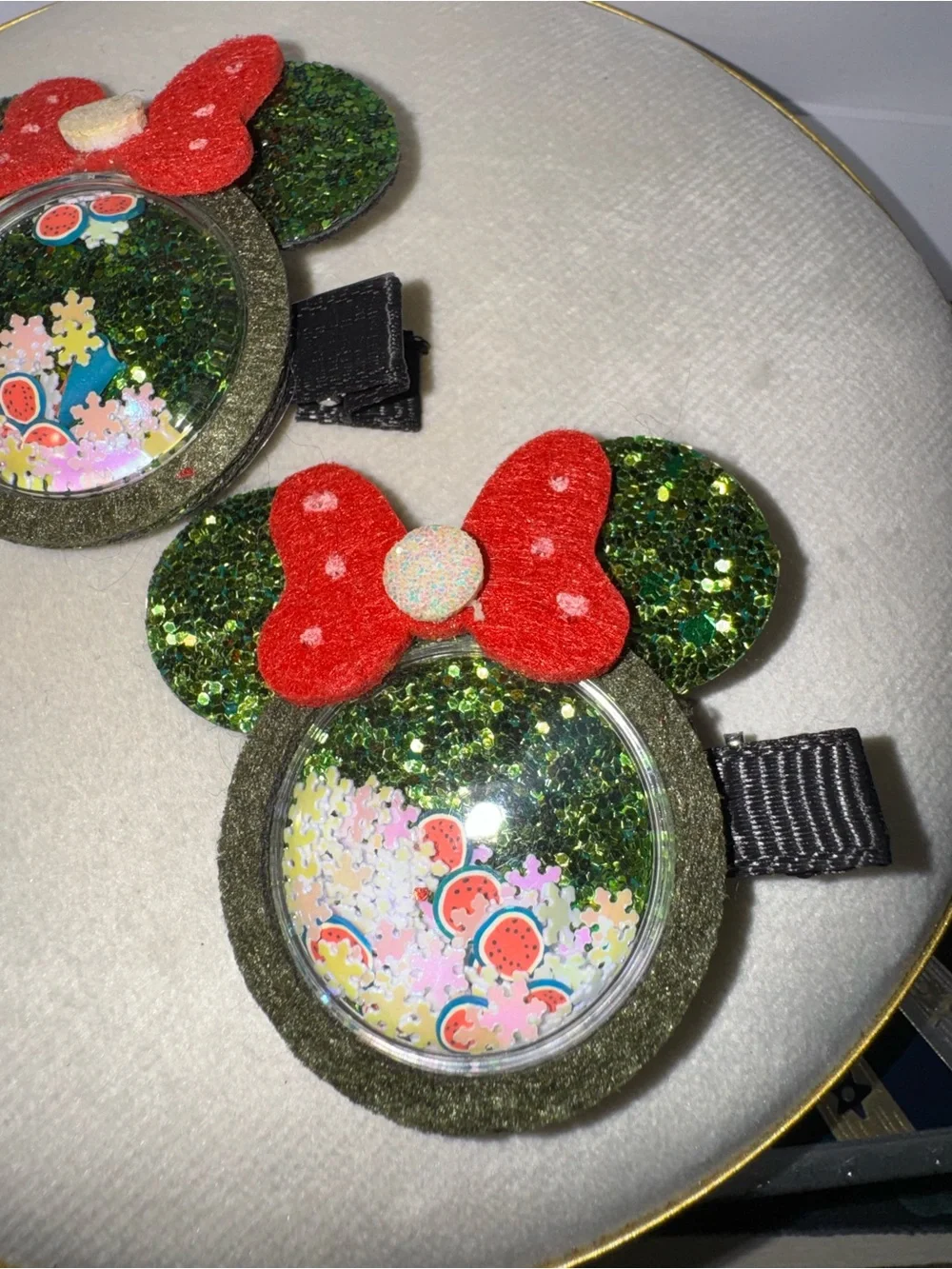 Green Glitter Minnie-Style Kids Hair Clips with Red Bows