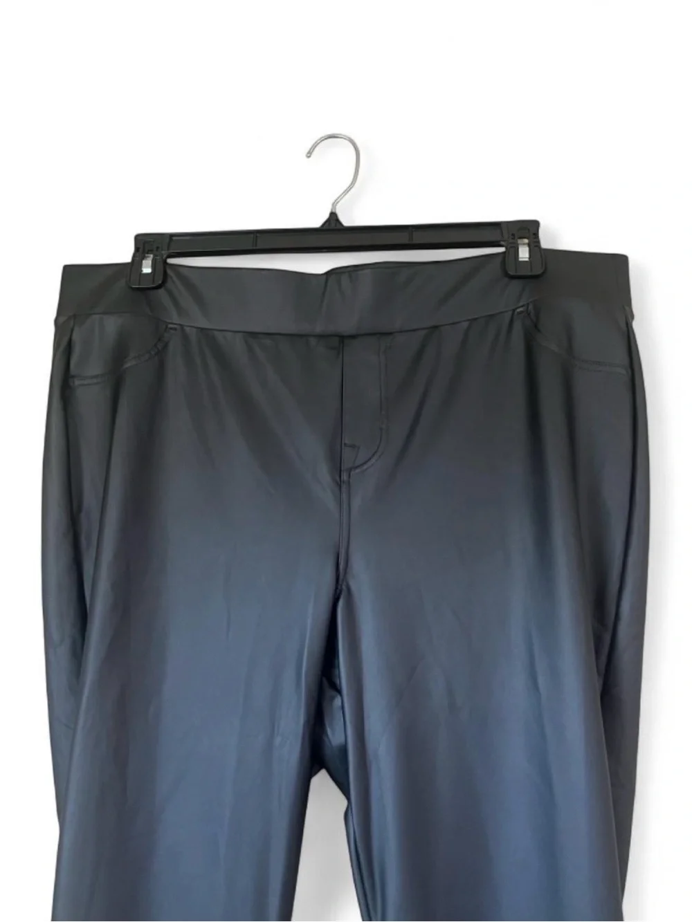 torrid sleek black