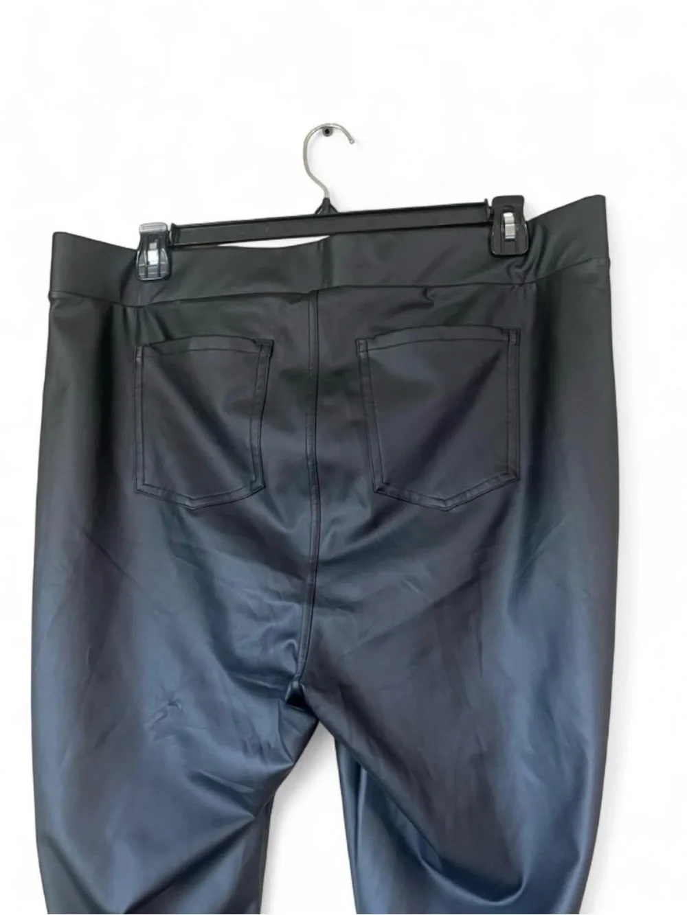torrid sleek black