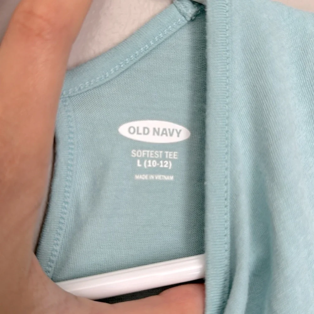 Old Navy one green