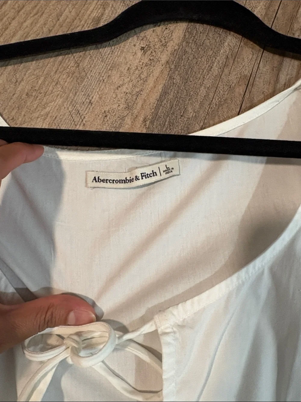 Abercrombie & Fitch cropped scoop