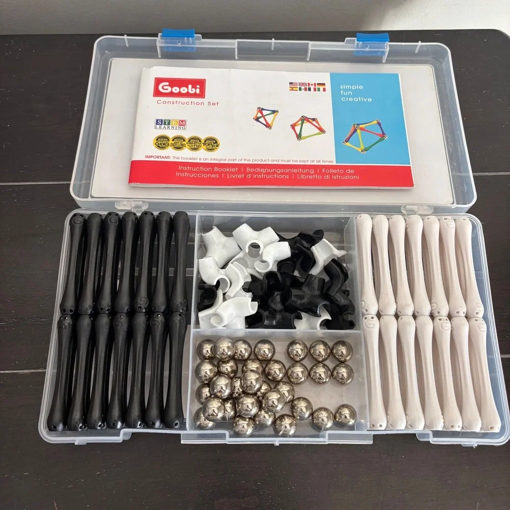 Goobi | Magnetic Construction Set | 110 Piece | STEM Learning Building Toy