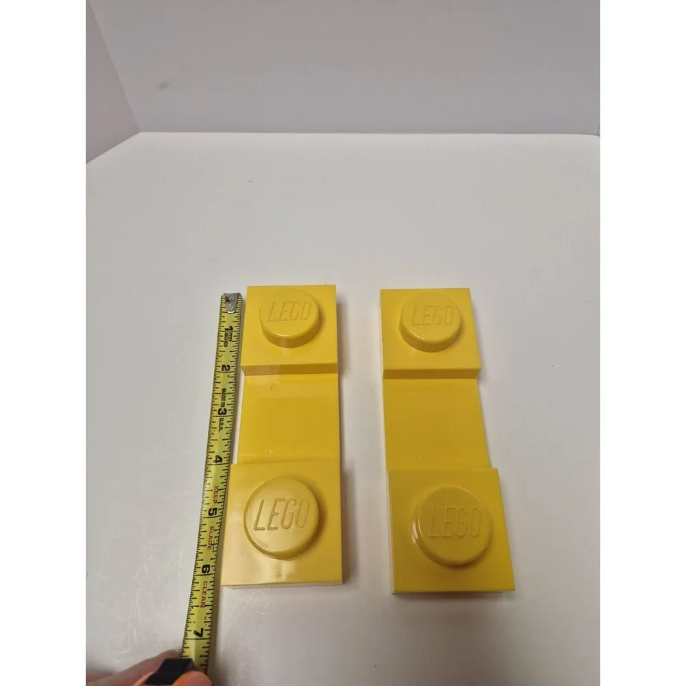 Lego 2pc yellow