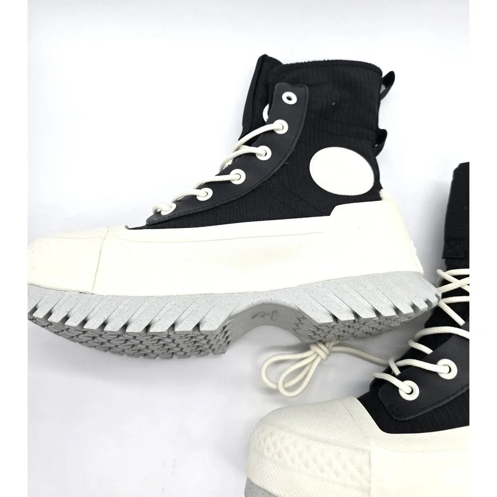 Converse step out