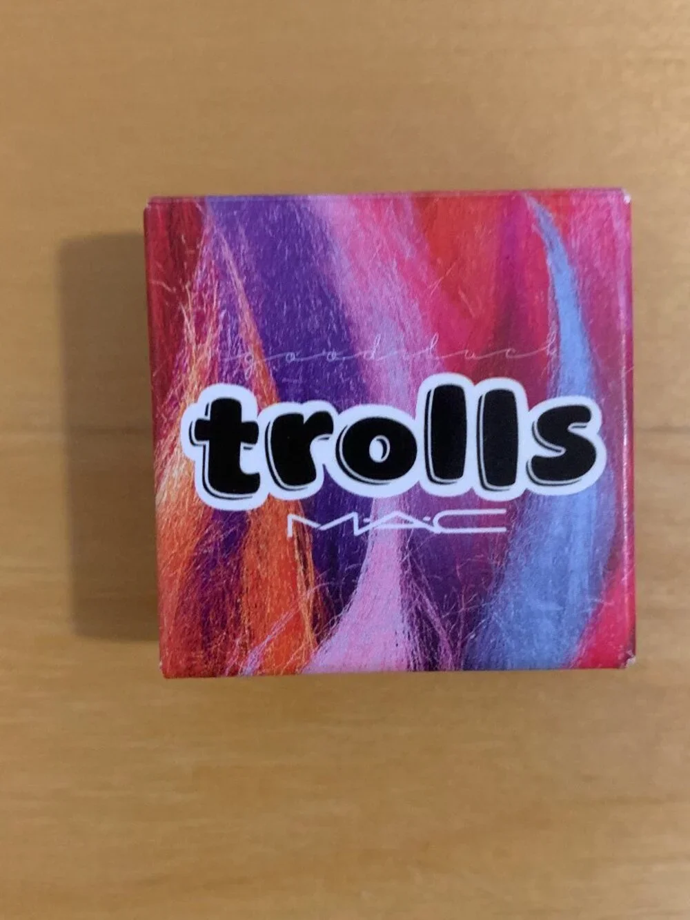 NEW MAC Cosmetics Troll Collection Eyeshadow in Suns out Buns out
