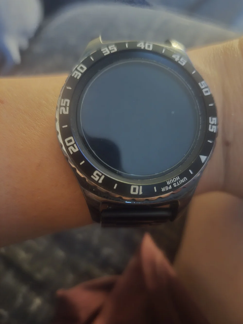 N/A stylish black