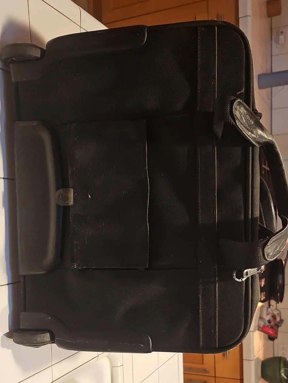 N/A tumi roller