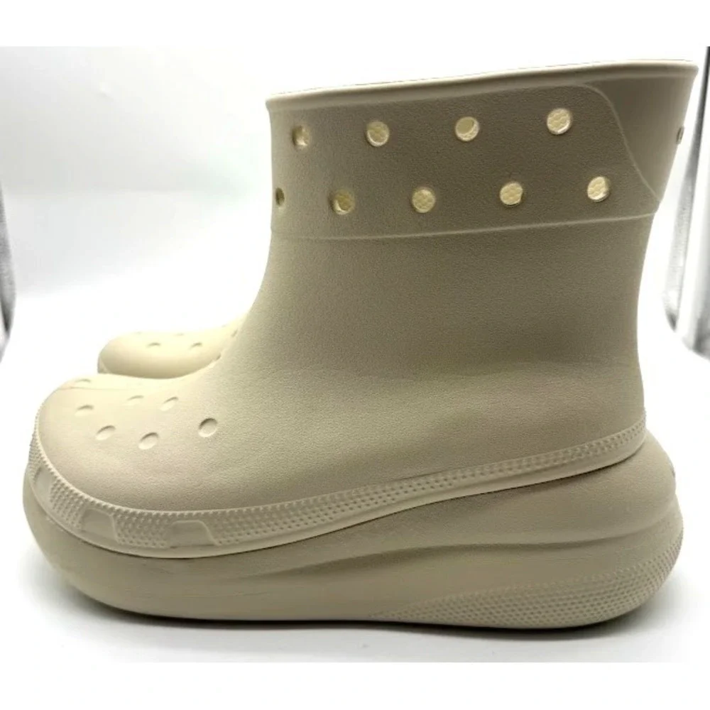 CROCS crush rain