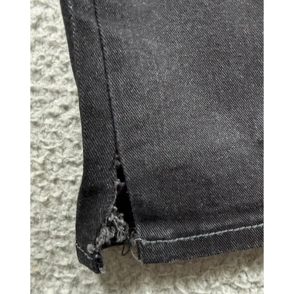 True Religion Ricky Relaxed Straight Jeans Mens 32x30 Flap Pockets Cut Ankle