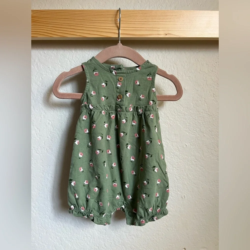 Carter's Floral Baby Romper Size 3M