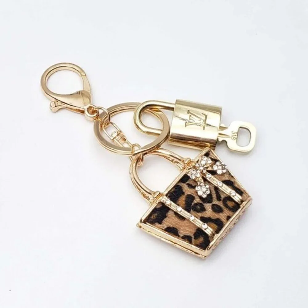 Louis Vuitton Gold Lock 🔑 Authentic LV Padlock + Bag Unbranded Leopard Charm