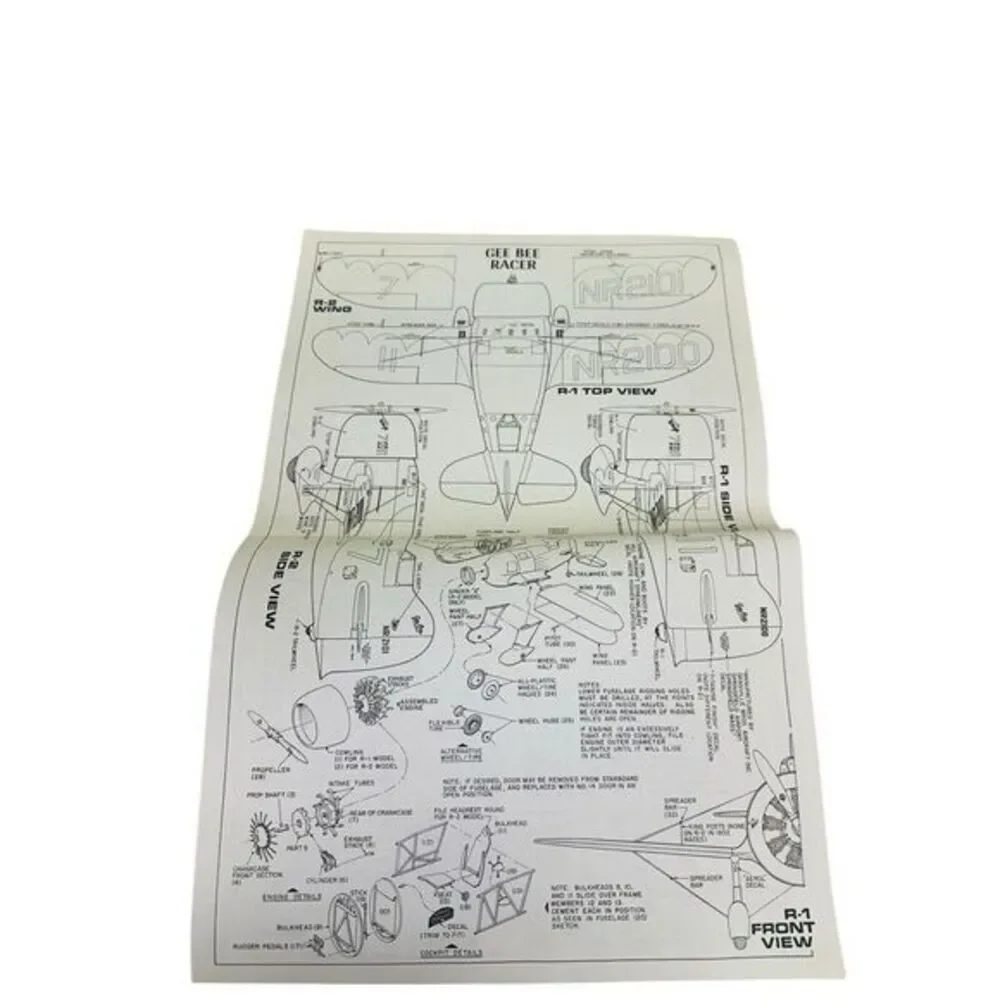 Gee Bee R-1 Racer Plane Model Kit #32-711  Williams Bros 1/32 Scale Open Box VTG