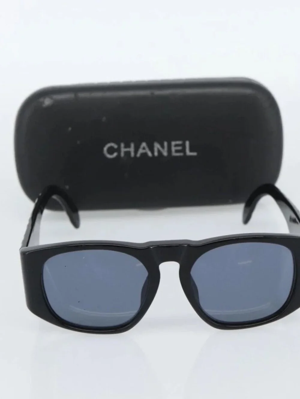 CHANEL keeping pocket	 approx