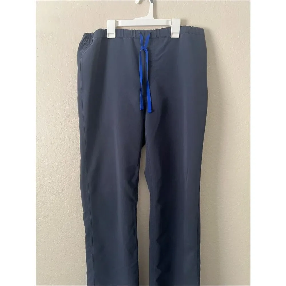 Figs classic navy