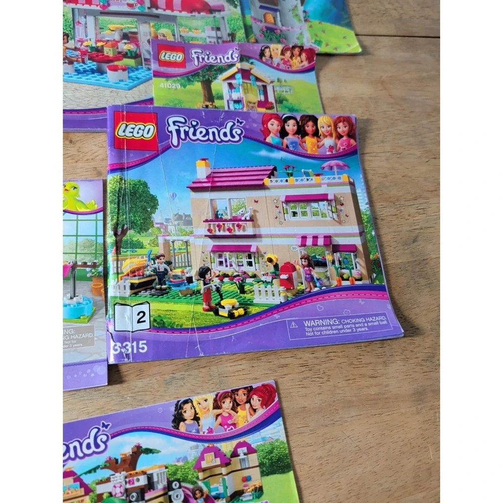 LEGO FRIENDS Instruction Manuals: Lot of 16 Booklets Disney‎ Princess